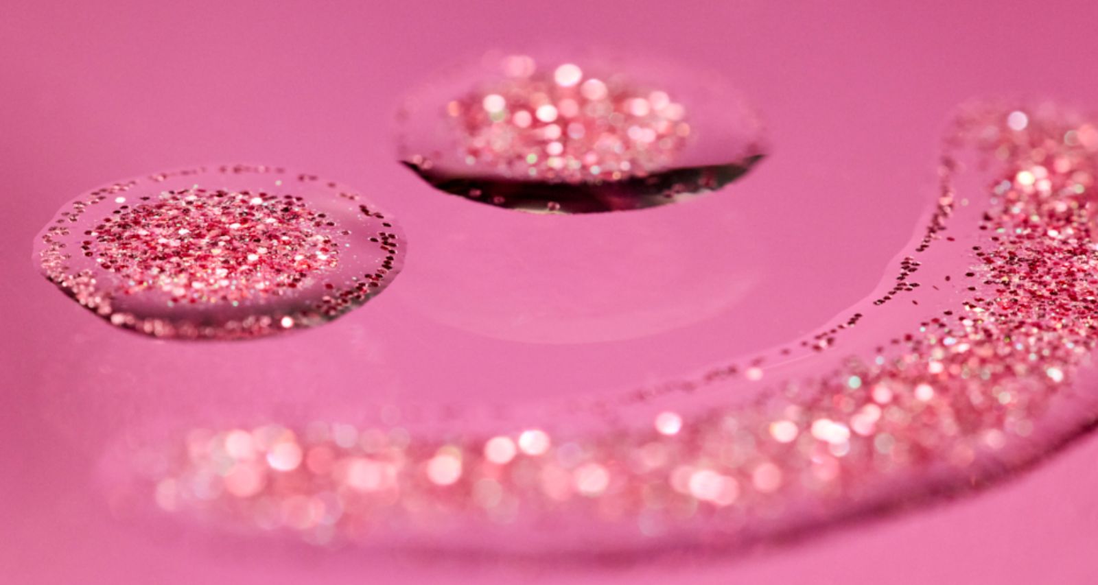 AWT_RAHN_Smiley-texture_957x508.jpg